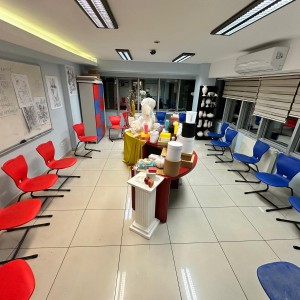 alt_1Kadıköy Güzel Sanatlara Hazırlık ve Resim Kursu - Artı Hane